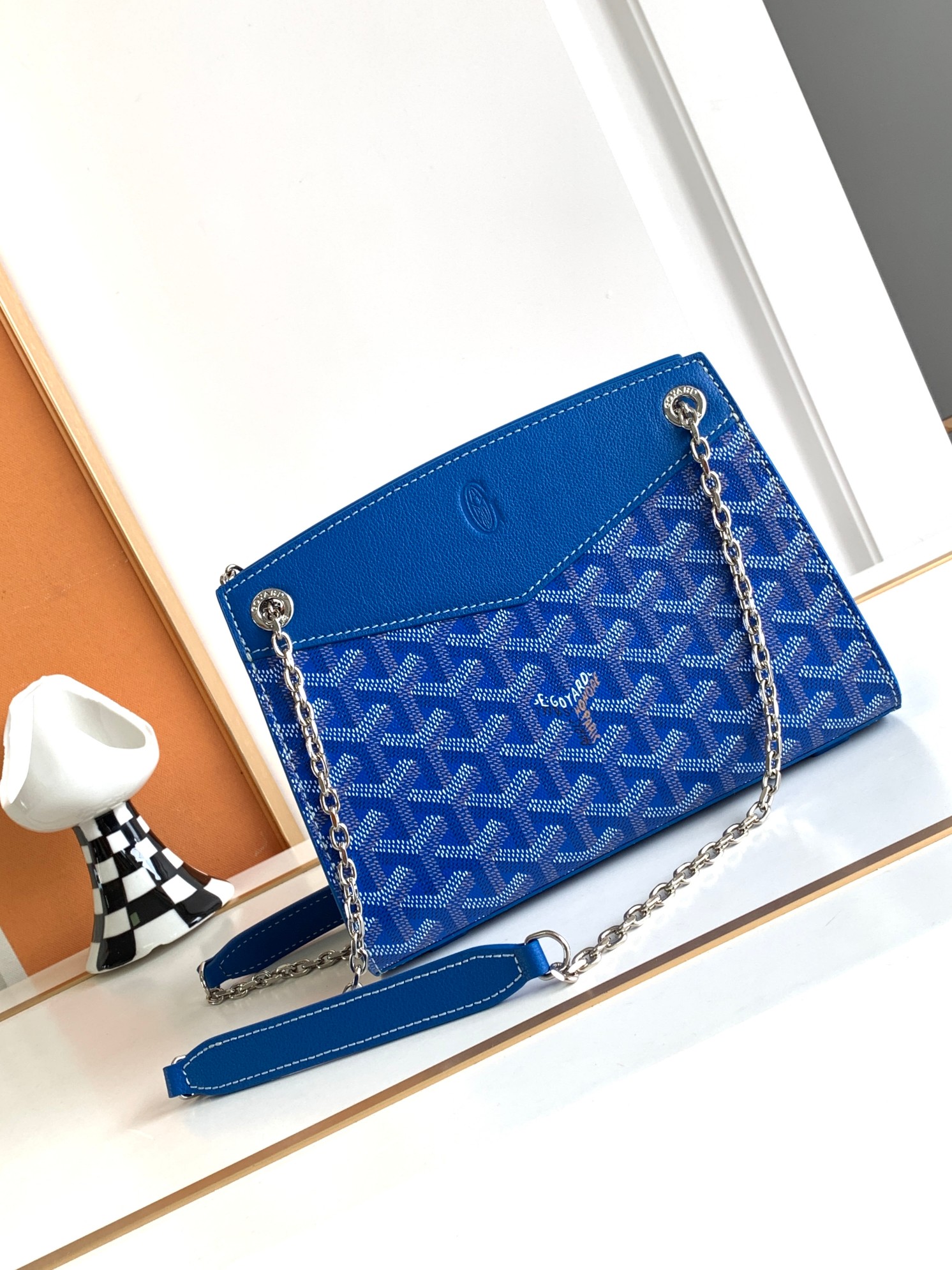 Rouette Structure Mini Shoulder Bag In Blue